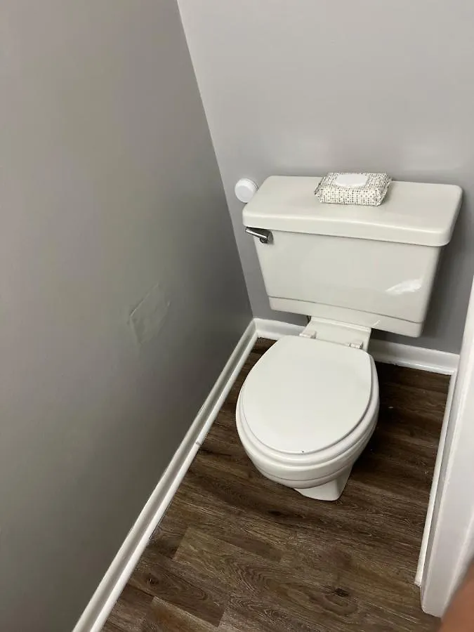 Large Bedroom With 2 Queen Bed - Not Entire Place Charlotte
